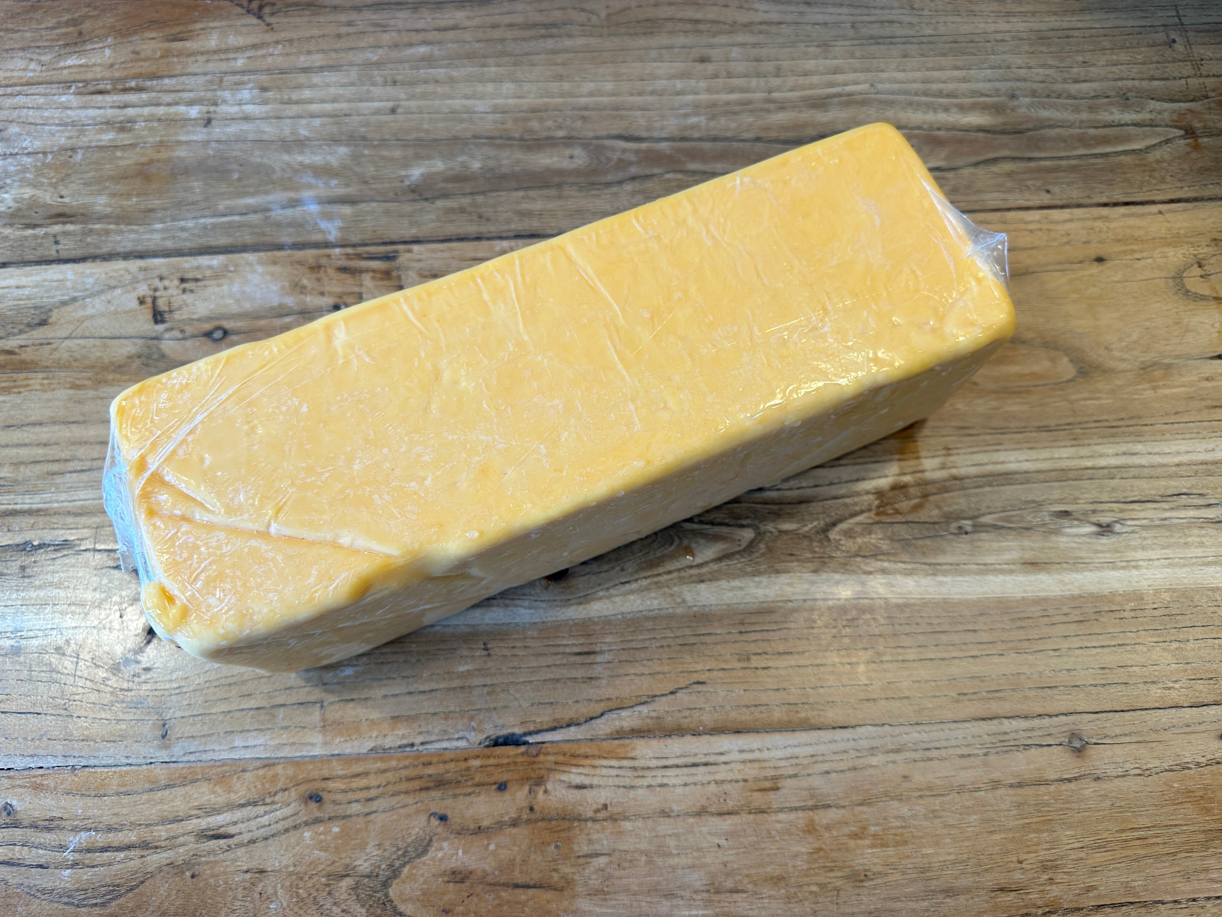 British Red Cheddar | UK | 2.4-2.5kg